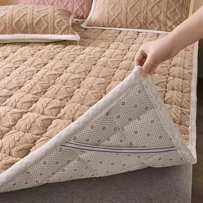 Twin Milk Velvet Jacquard Mattress Topper Soft Quilted