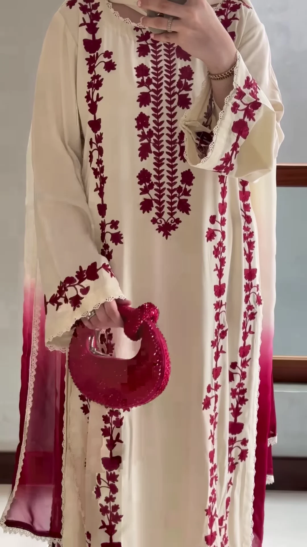 Smart Casual Women’s Outfit – Minimal & Chic 🌸 - Image 5