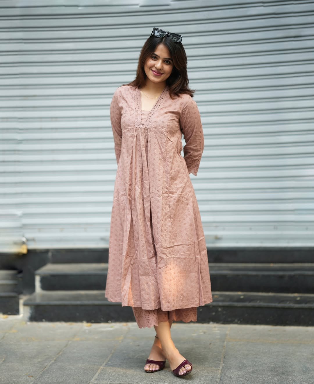 Elegant Blush Pink Kurti Look - Image 2