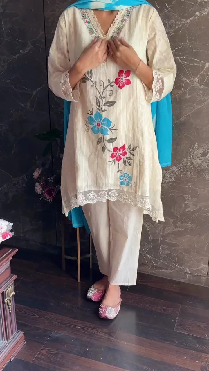 Premium Fabric Outfit – Comfort Redefined 🌼 - Image 2