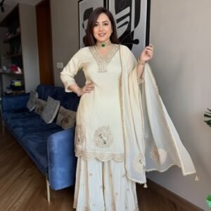 The Vintage Pearl Sharara Ensemble