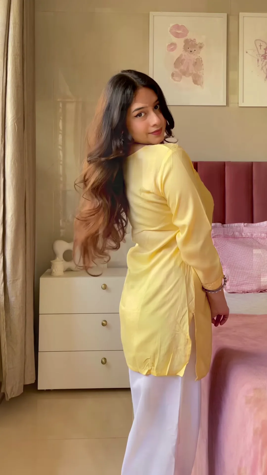 Beautifully Crafted Outfit for Women 🌹 - Image 4