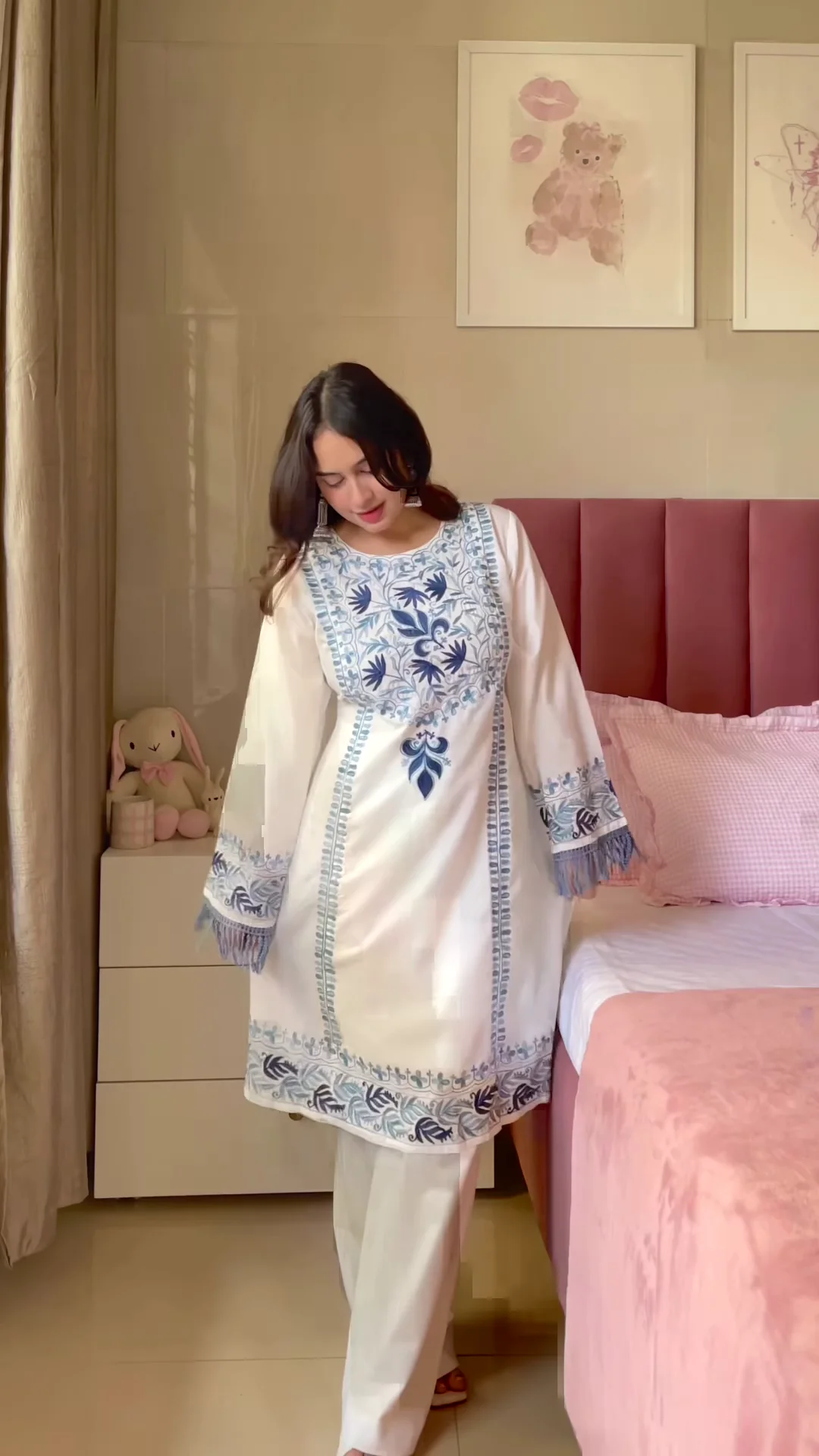 Beautifully Crafted Outfit for Women 🌹 - Image 3