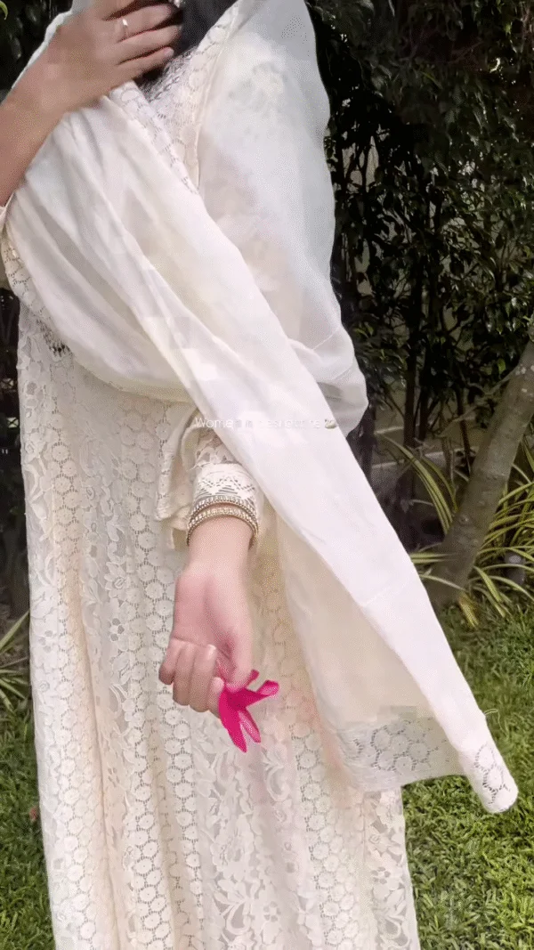 Gorgeous Outfit for Special Occasions 👑 - Image 4