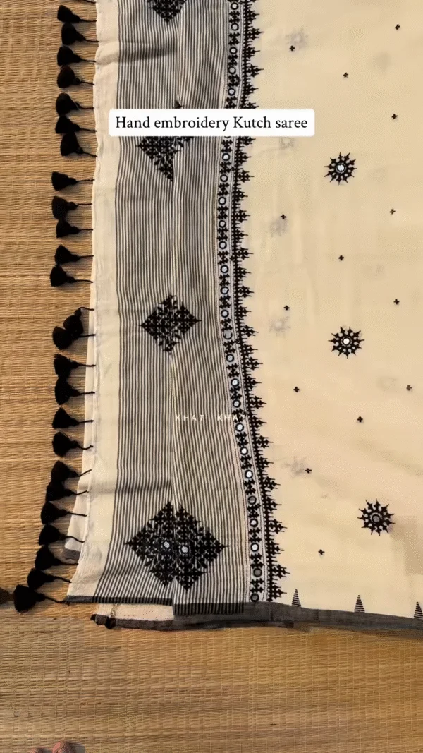 Premium Cotton Saree with Hand Embroidery 🖤 - Image 4