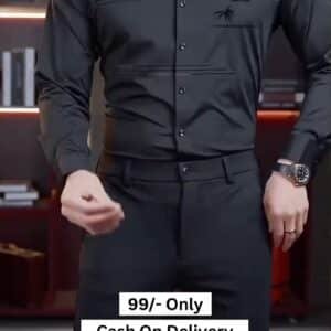 Men Regular Fit Solid Spread Collar Formal Shirt